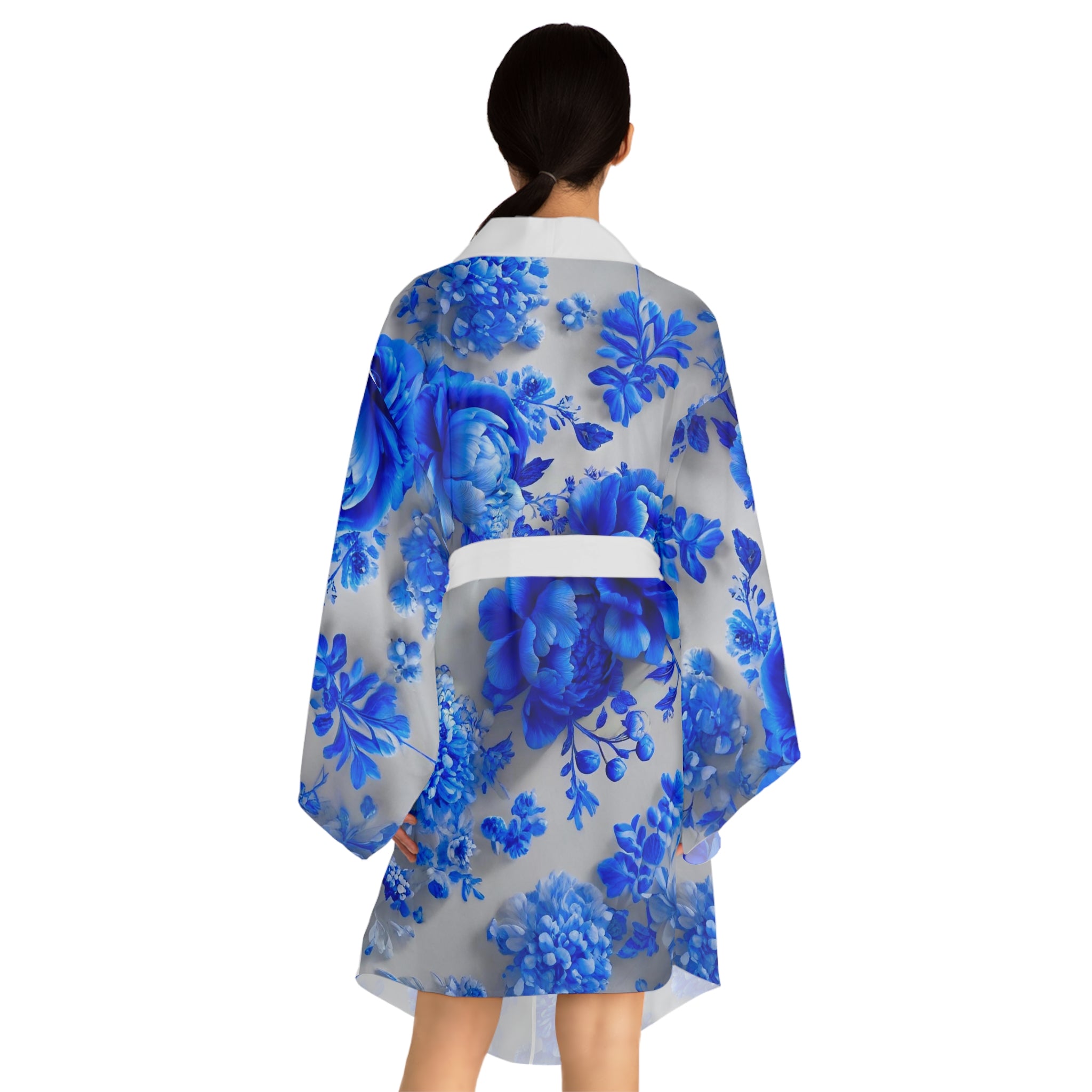 AD |CONIQ — La Flor Azul Bloom Kimono Robe