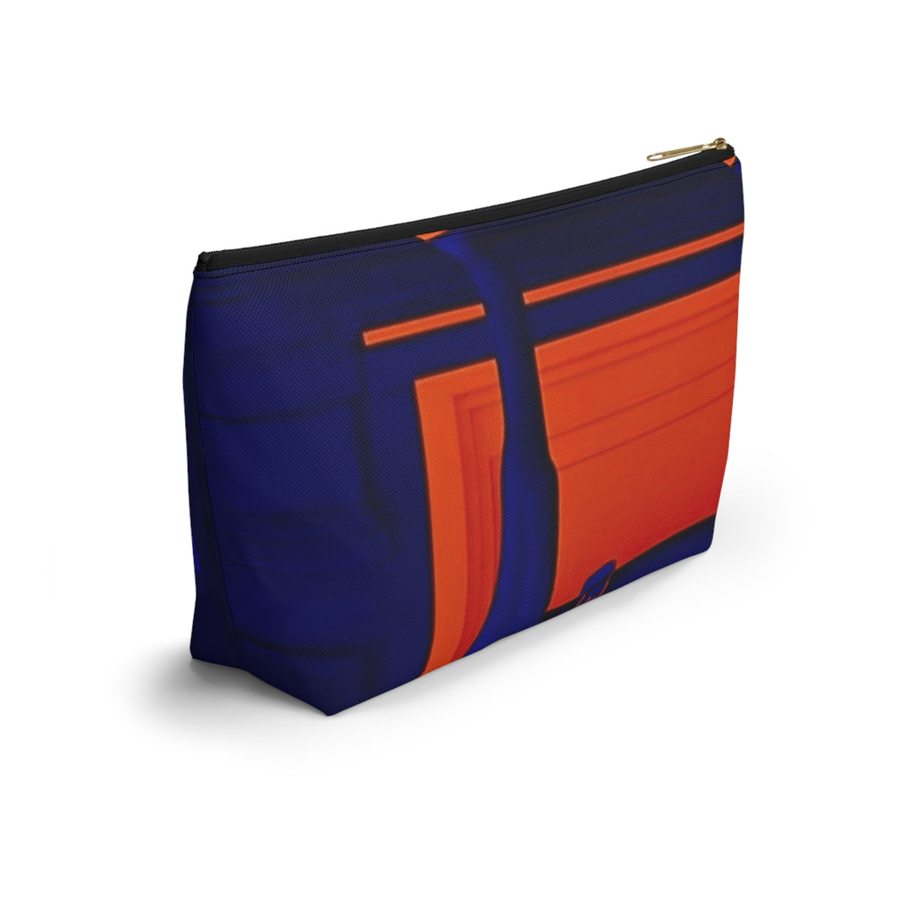 AD ICONIQ Equestrian Silhouette Travel Bag